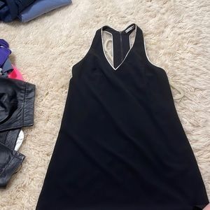 Alice and Olivia dress M